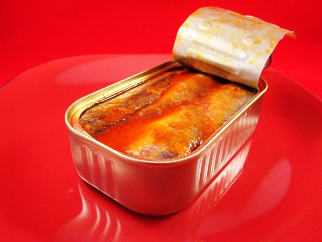 Minor - Spicy Mackerel in Spicy Tomato Sauce, inside the can