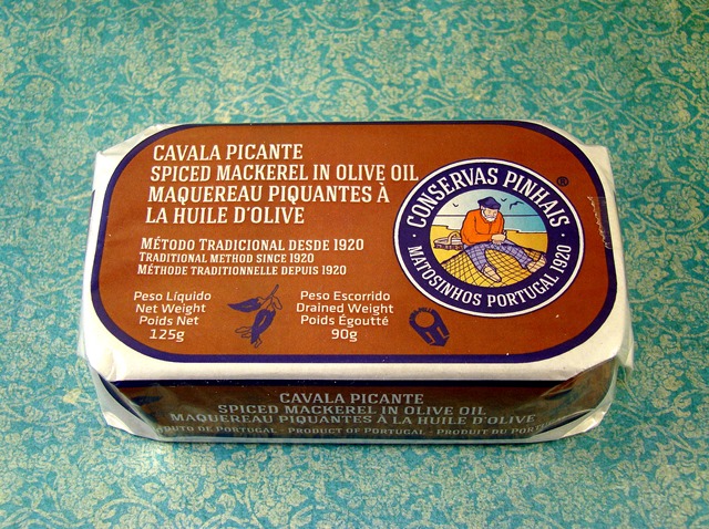 Conservas Pinhais / Spiced Mackerel in Olive Oil - Package