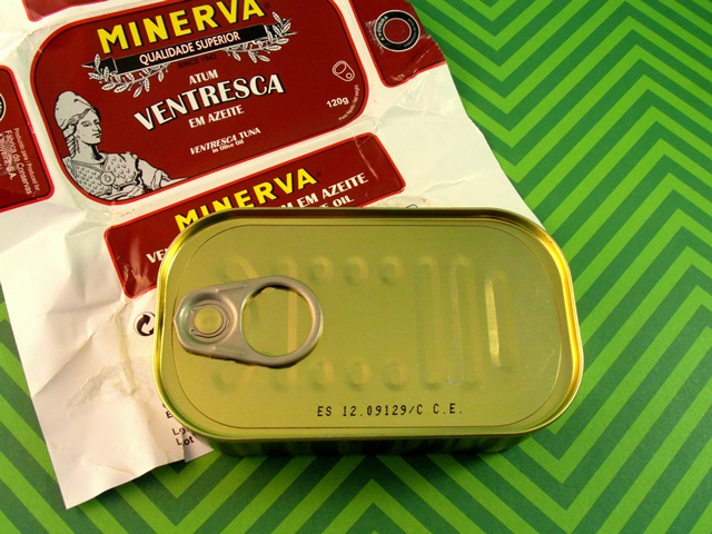 Minerva - Ventresca Tuna in Olive Oil: unwrapped can
